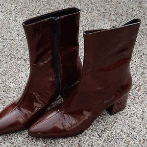 Women's glossy patent leather Vagabond boots, brown, EU size 39, US 8, UK 6